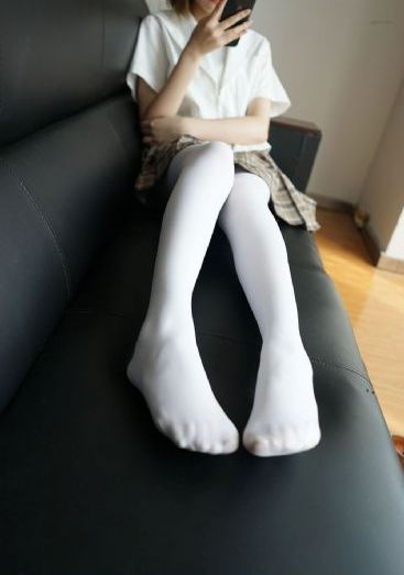 亚洲精品制服丝袜在线_剧情片免费在线播放