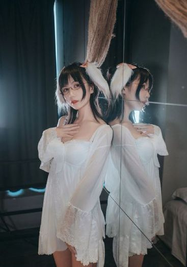 挺进黄蓉小穴_BD日本电影免费